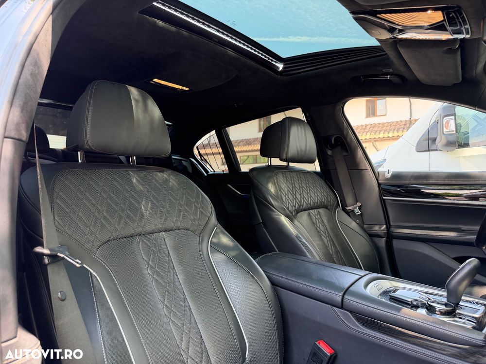 BMW Seria 7 750i xDrive Edition Exclusive - 23