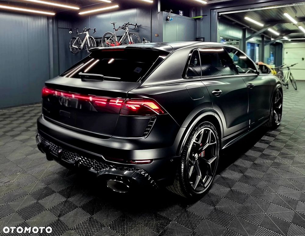 Audi RS Q8 - 3