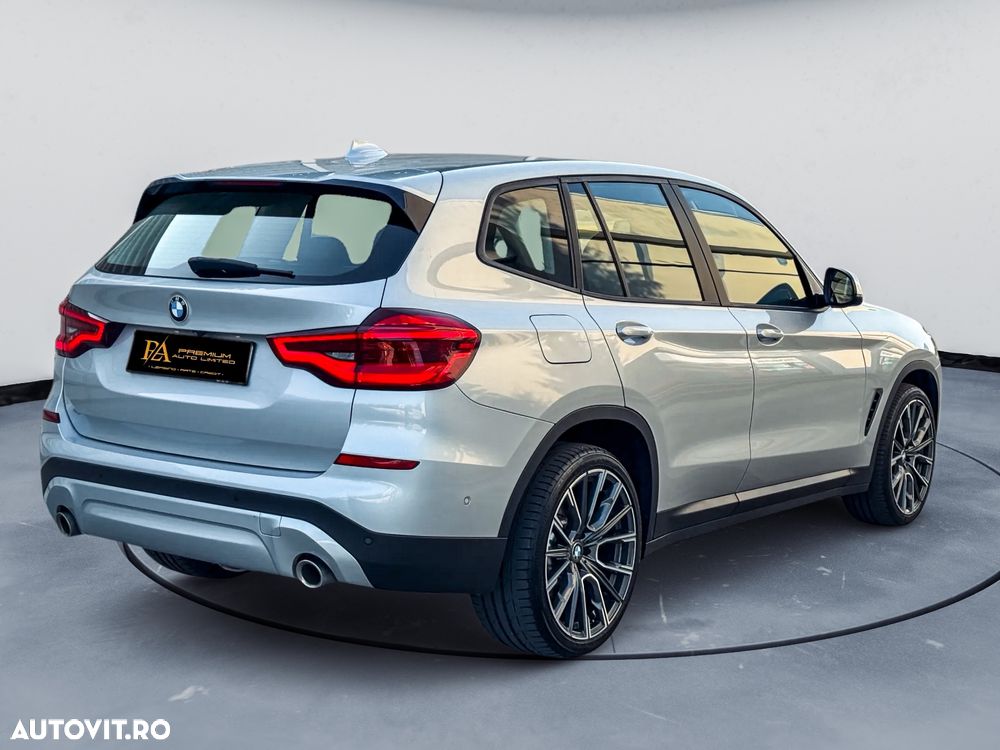 BMW X3 xDrive20i AT xLine - 5