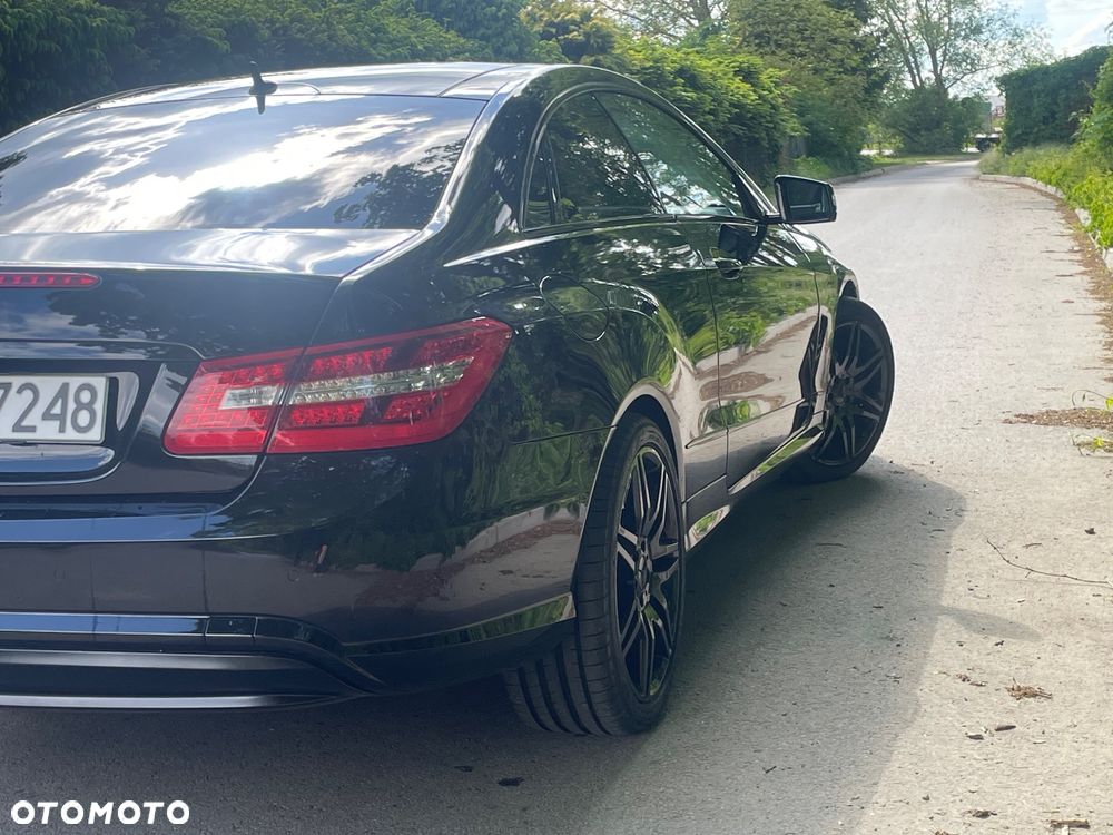 Mercedes-Benz Klasa E 250 CGI BlueEFFICIENCY Automatik Avantgarde - 6