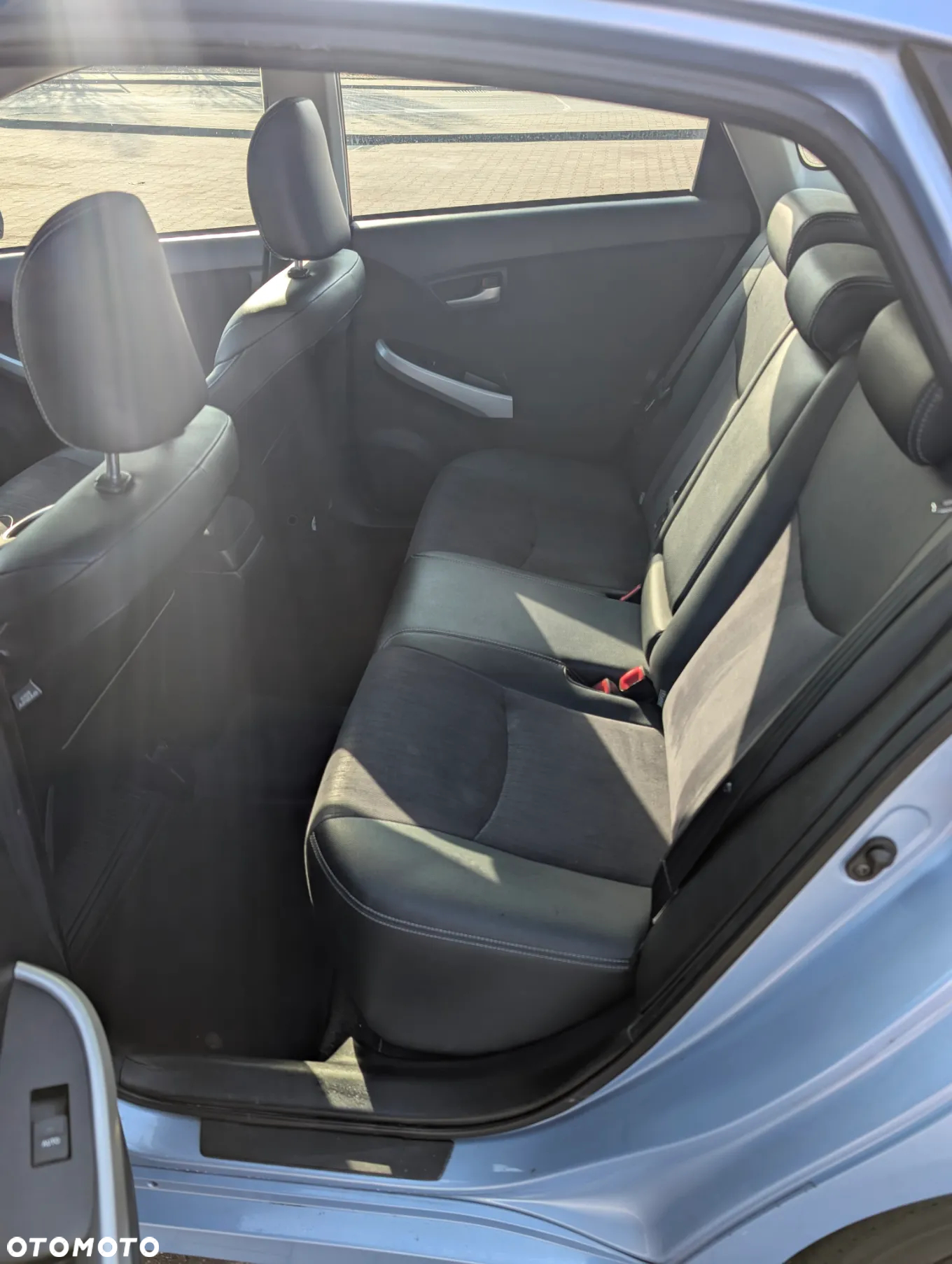 Toyota Prius Plug-in 1.8 HSD Prestige - 10