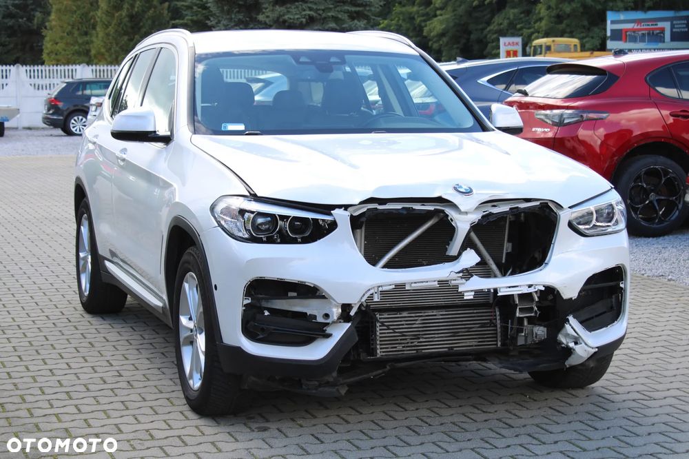 BMW X3 xDrive20i GPF xLine - 3