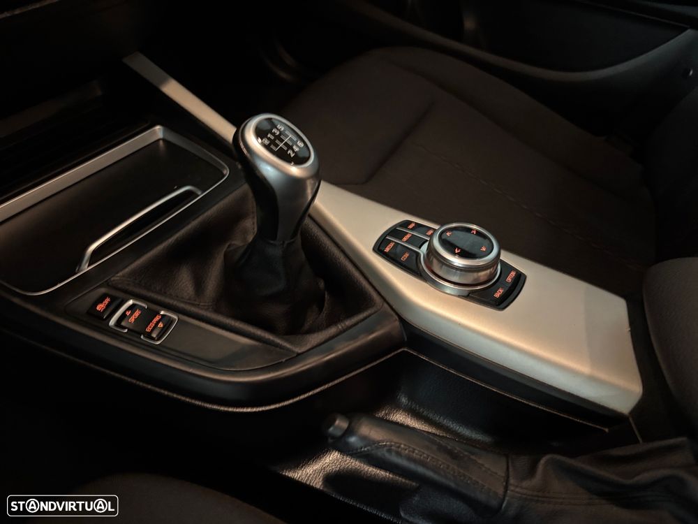 BMW 116 d EDynamics Advantage - 9