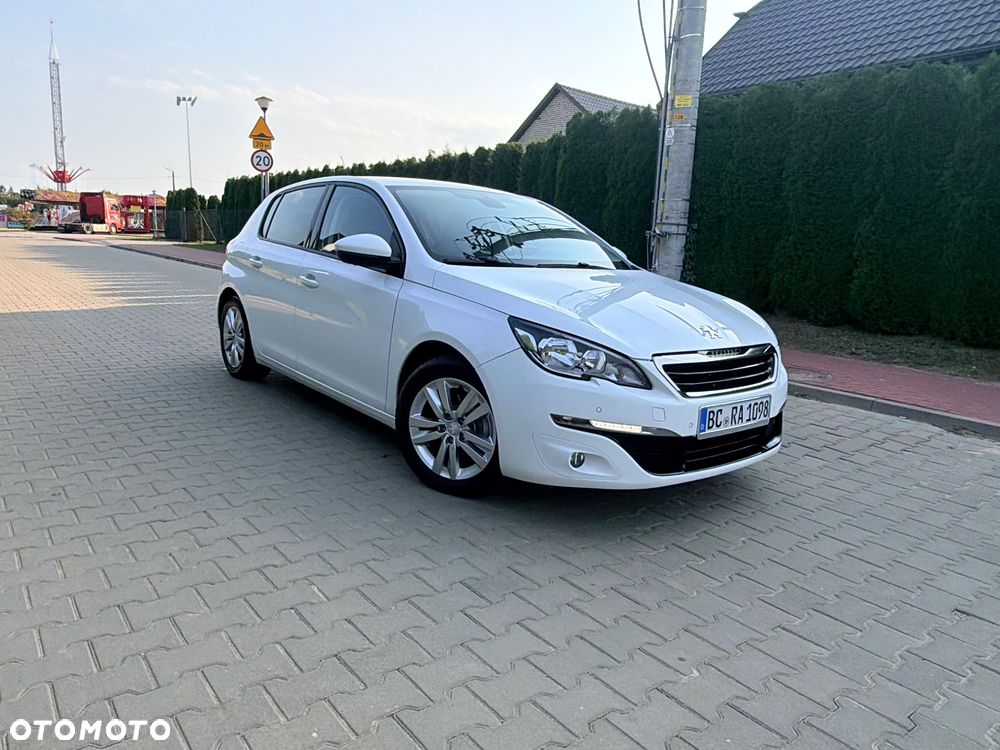 Peugeot 308 - 33