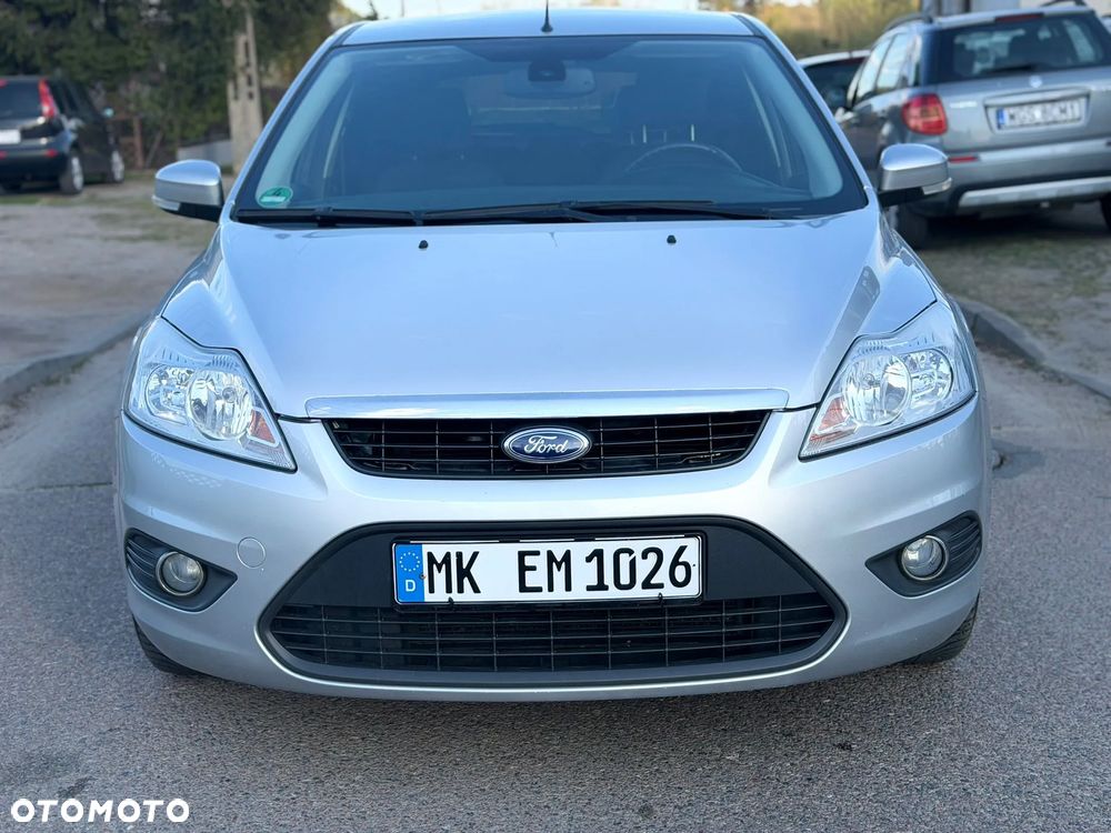 Ford Focus 1.6 16V Style - 10