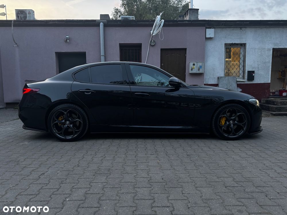 Alfa Romeo Giulia 2.0 Turbo Veloce - 16
