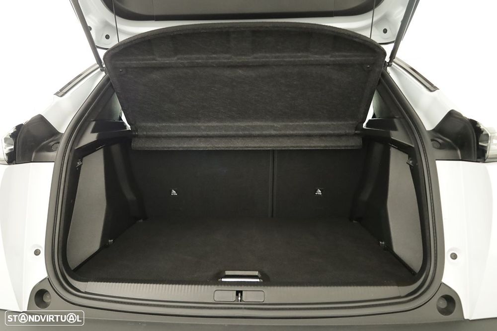 Peugeot 2008 1.2 PureTech Allure - 25