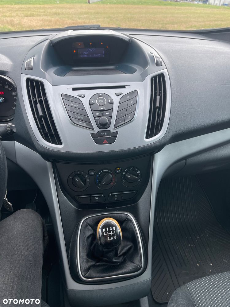 Ford Grand C-MAX - 18