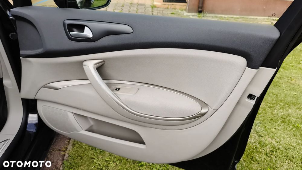 Citroën C5 HDi 165 FAP Exclusive - 20