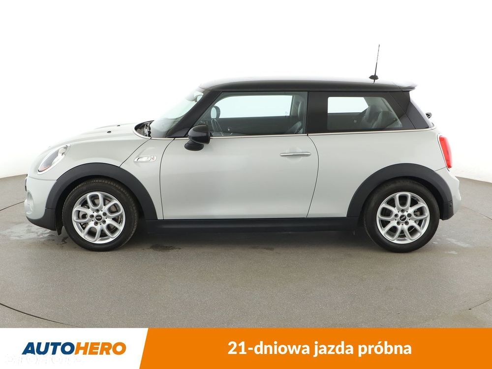 MINI ONE - 3