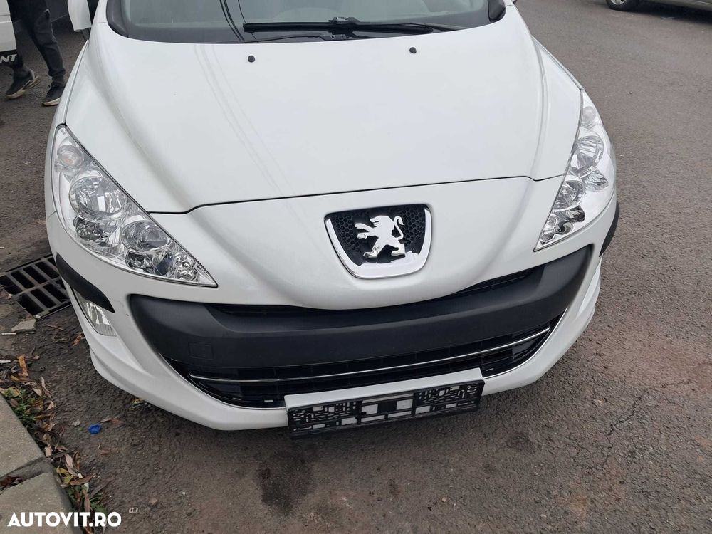 Peugeot 308, bara fata completa, faruri practic noi, capota motor. - 3