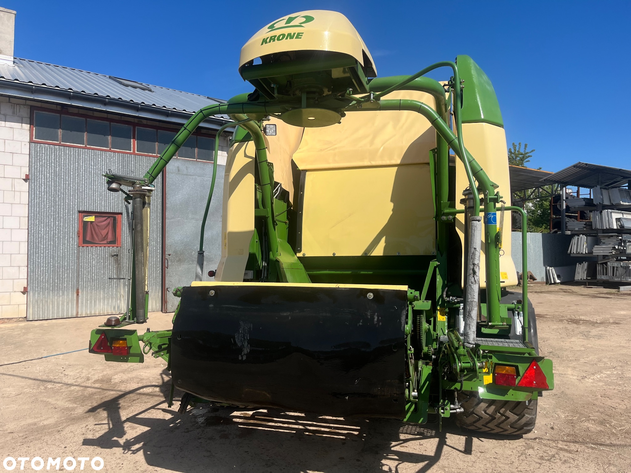 Krone Cf 155 combi xtreme fabrycznie mocniejsza prasa na długie prace w polu - 9