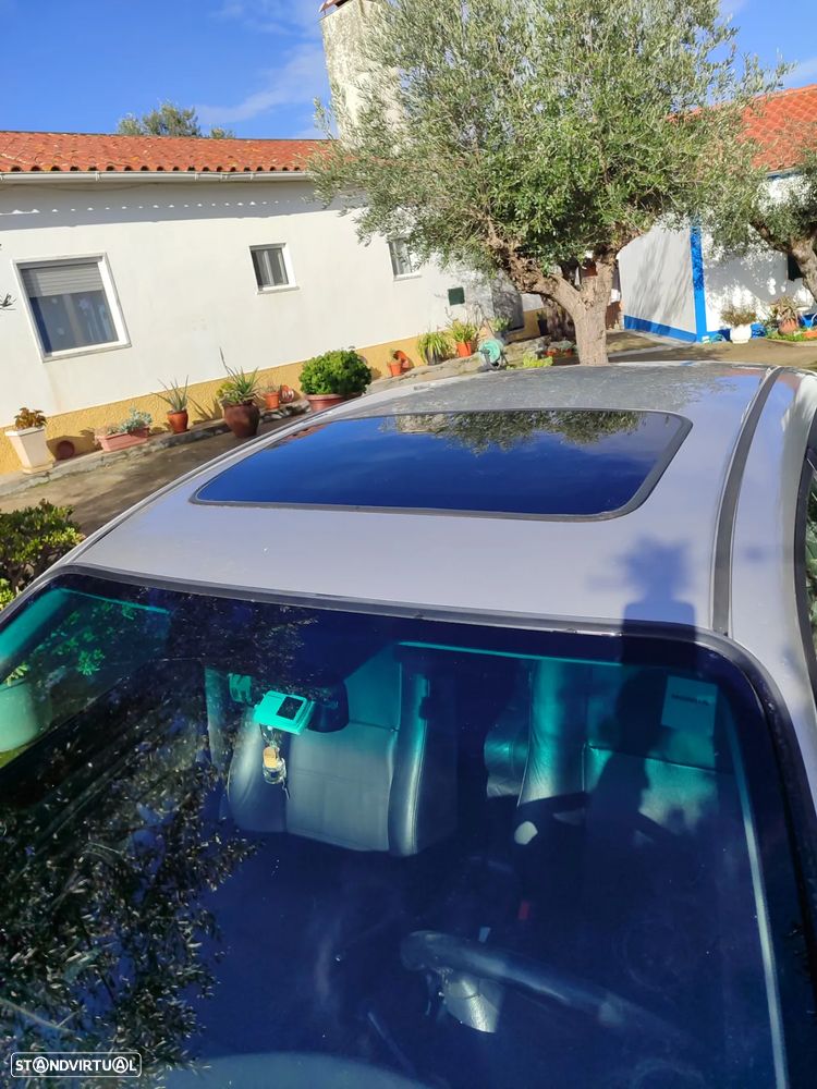 Honda Accord 2.0 ES - 4