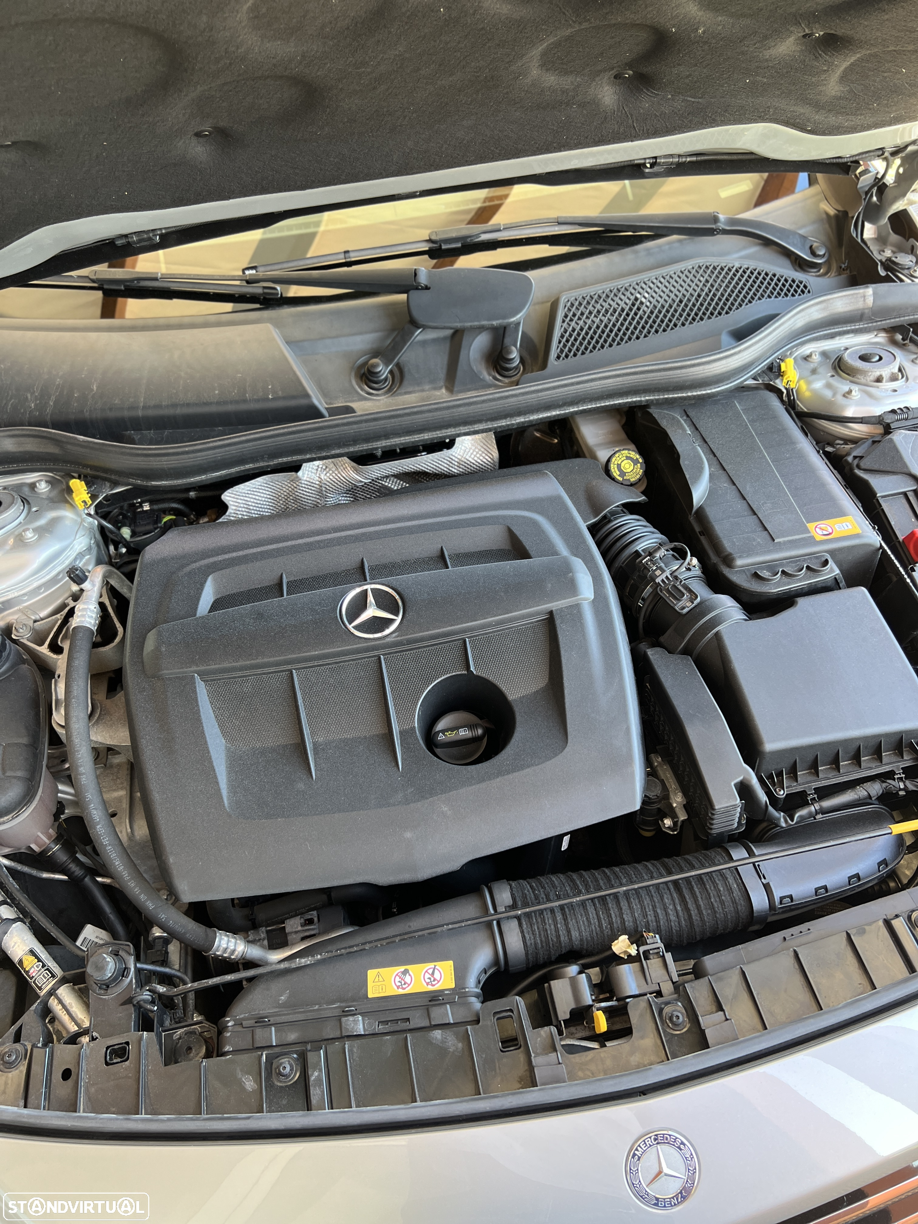 Mercedes-Benz GLA 180 CDi AMG Line - 13