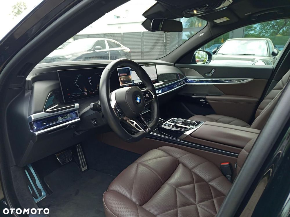 BMW Seria 7 - 2