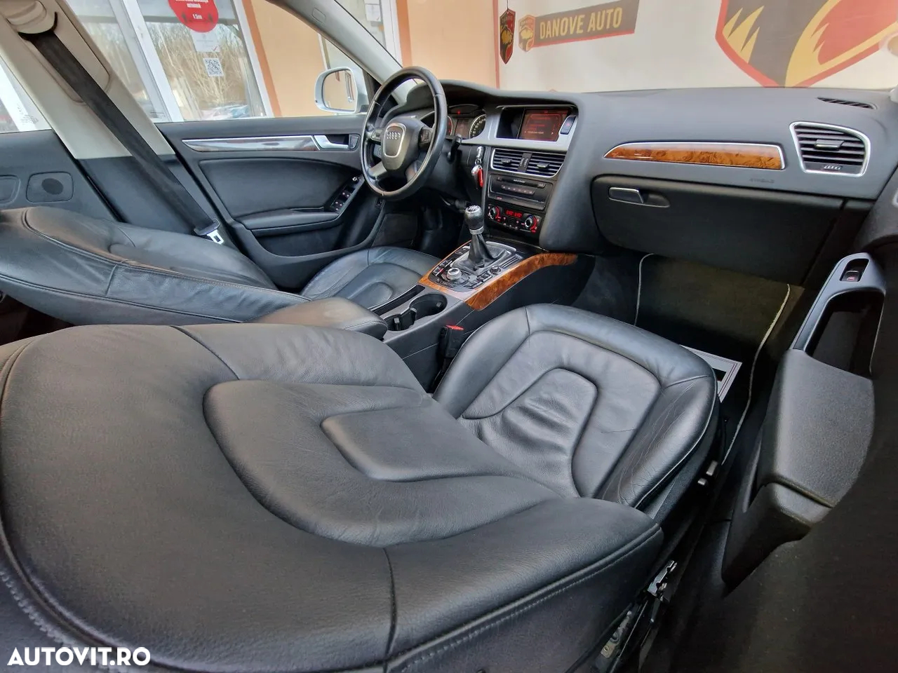 Audi A4 2.0 TDI B8 - 15
