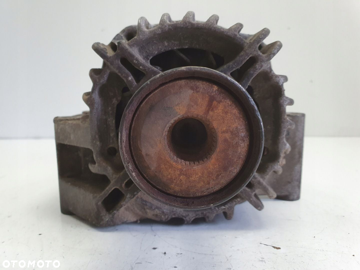 Opel Corsa D 1.3 CDTI ALTERNATOR denso 13222934 70A - 8