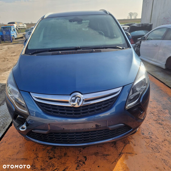 Opel ZAFIRA C COSMO 2014 1.6 CDTI 22S PRZÓD KOMPLETNY PAS PRZEDNI MASKA