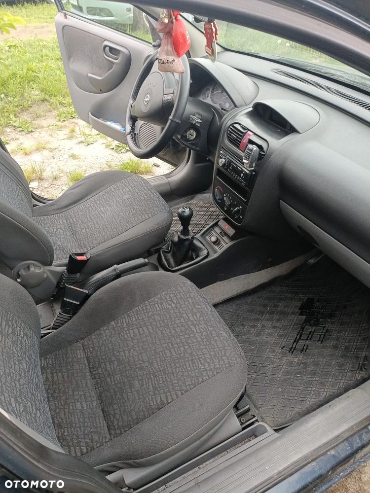 Opel Corsa 1.0 12V Comfort - 2
