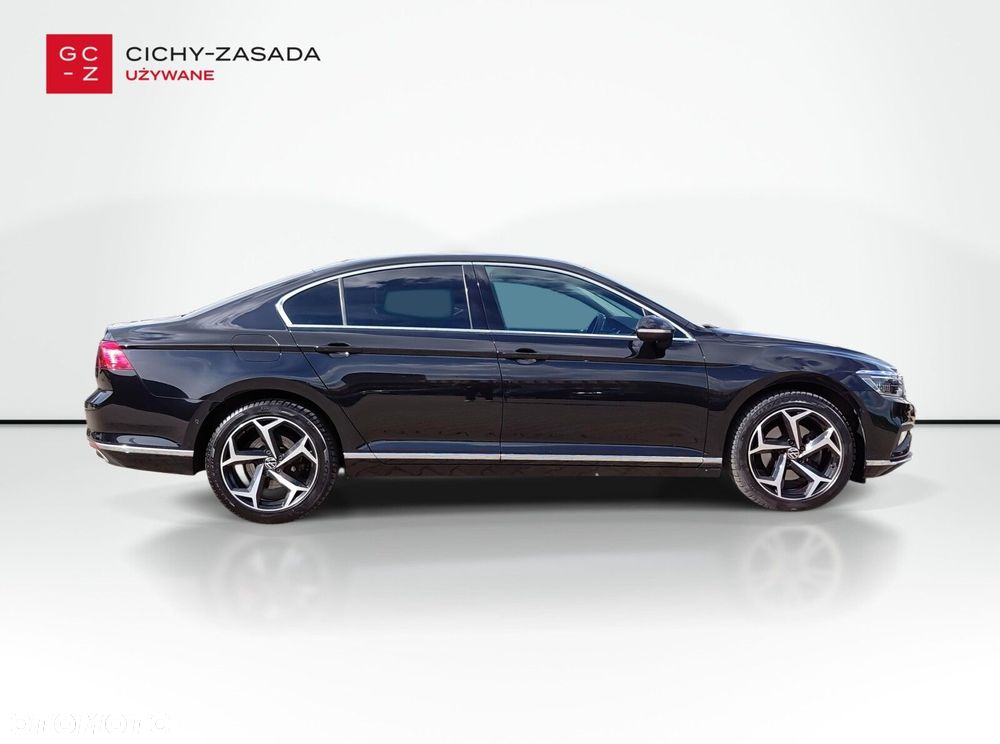 Volkswagen Passat - 7