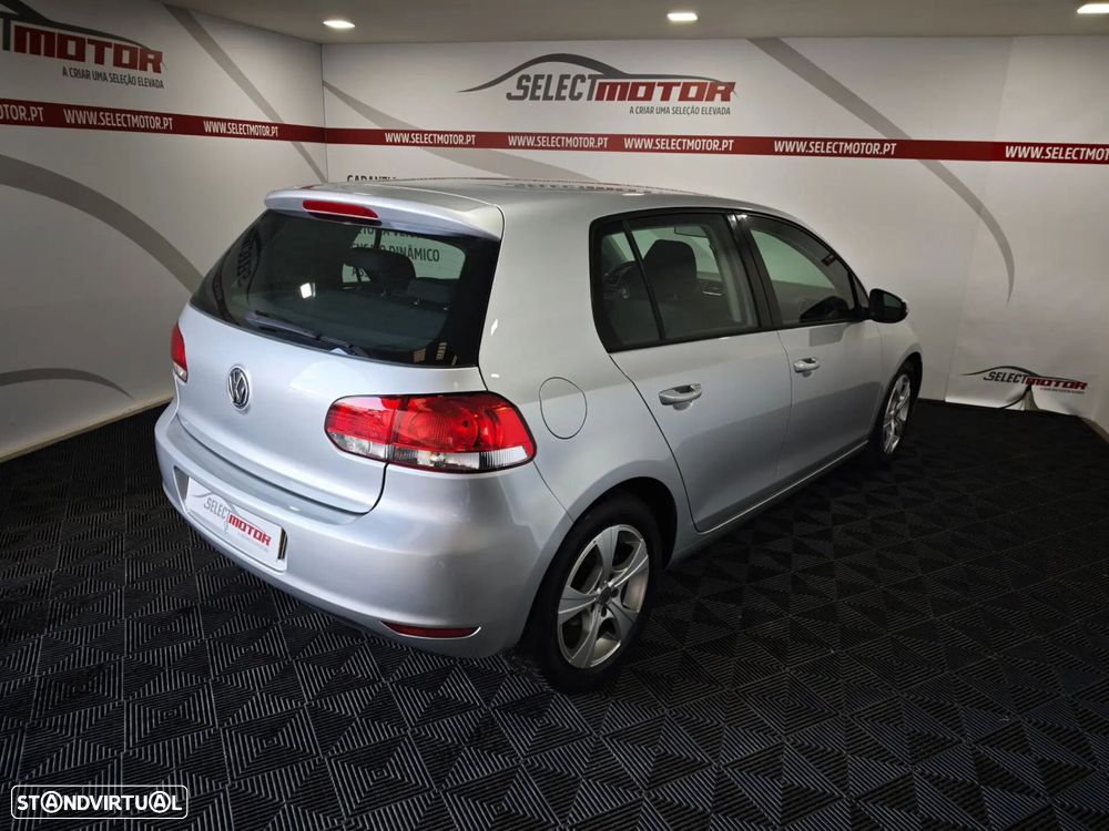 VW Golf 1.6 TDi Confortline - 6