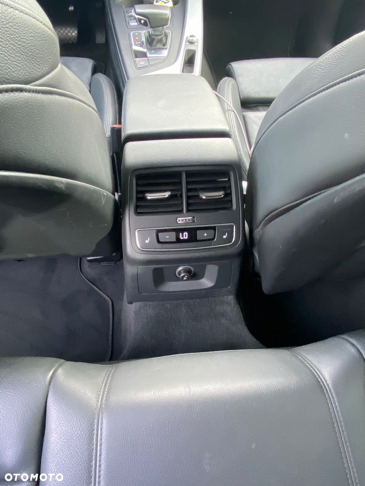 Audi A4 - 4