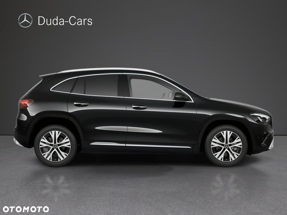 Mercedes-Benz GLA 200 d Progressive - 4