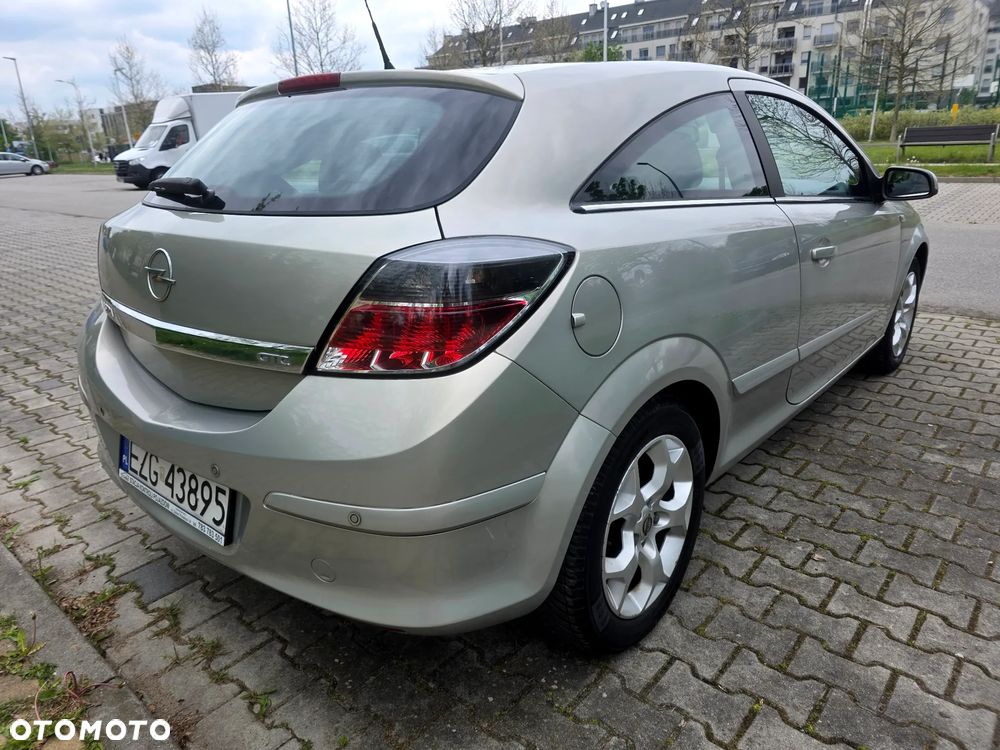 Opel Astra 1.8 Edition - 4