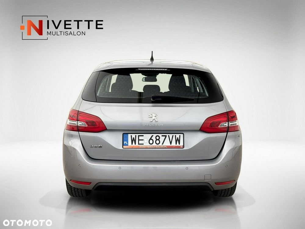 Peugeot 308 - 10