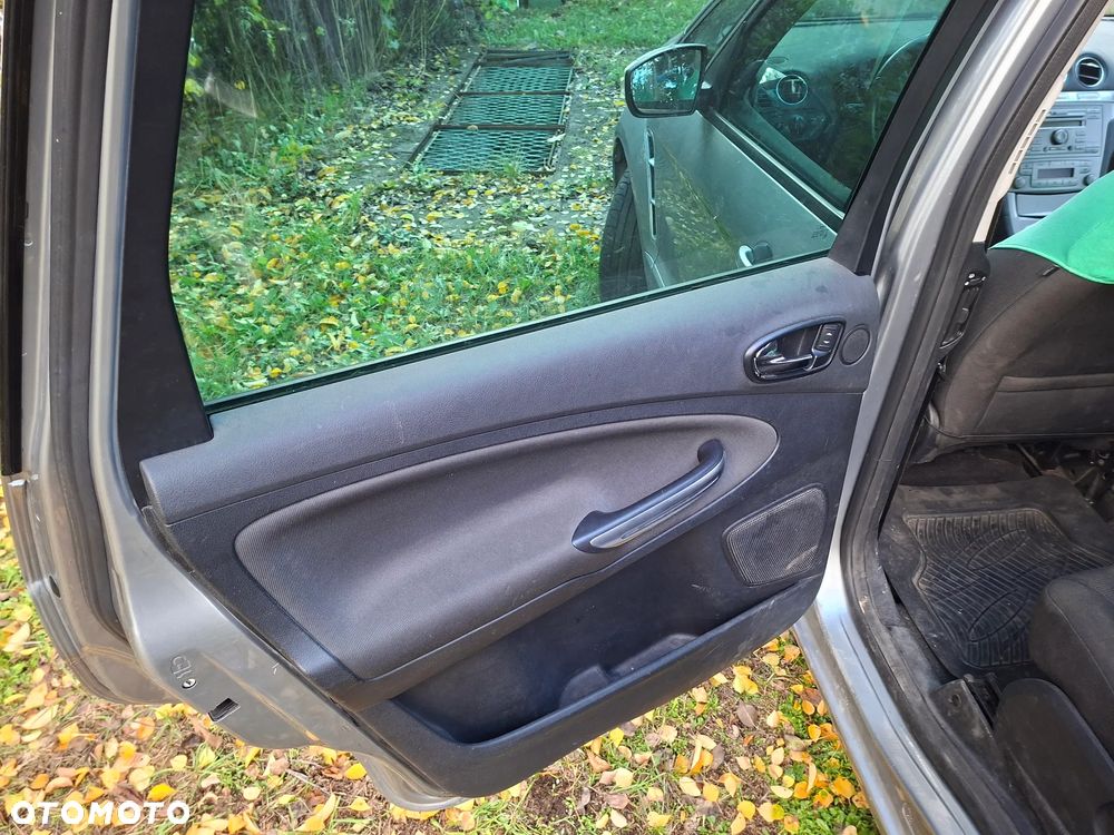 Ford S-Max 2.0 Titanium - 25