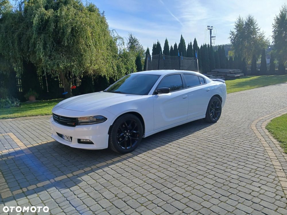 Dodge Charger - 3