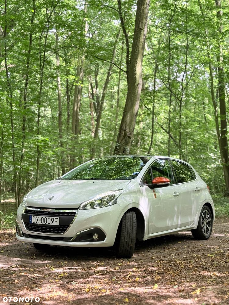 Peugeot 208 PureTech 110 Stop & Start Allure - 5