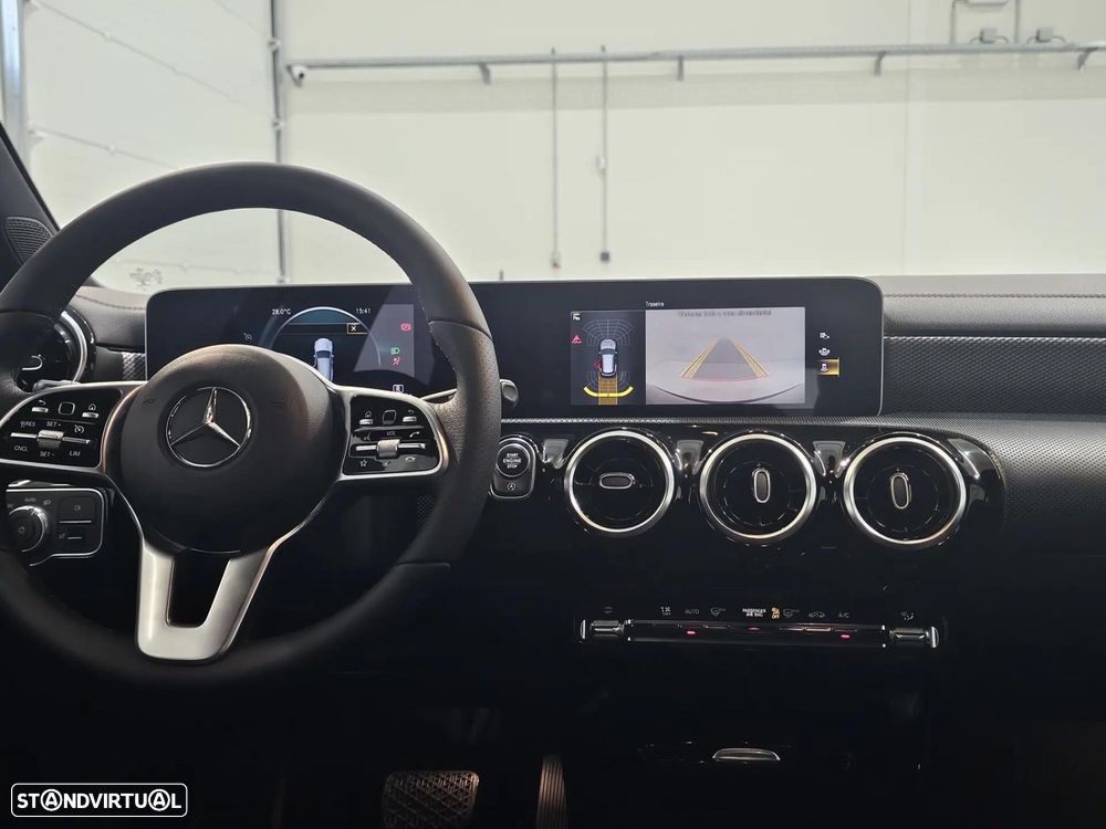Mercedes-Benz CLA 180 d Shooting Brake Progressive Aut. - 37