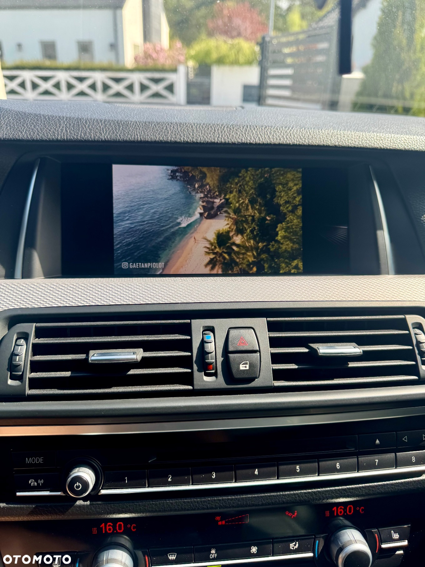 BMW Seria 5 520d xDrive - 15