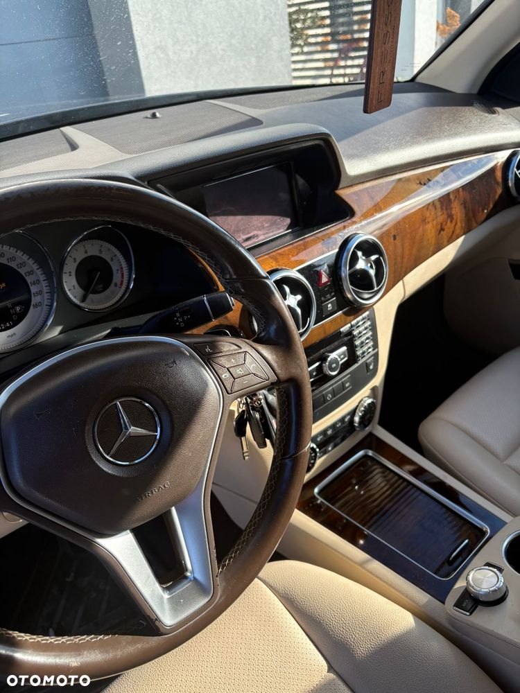Mercedes-Benz GLK 350 4Matic (BlueEFFICIENCY) 7G-TRONIC - 2