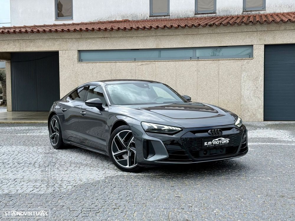 Audi e-tron GT quattro - 1