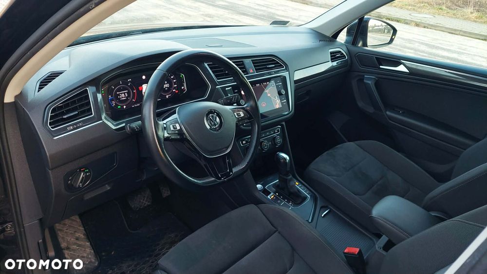 Volkswagen Tiguan 2.0 TDI SCR Active DSG - 12