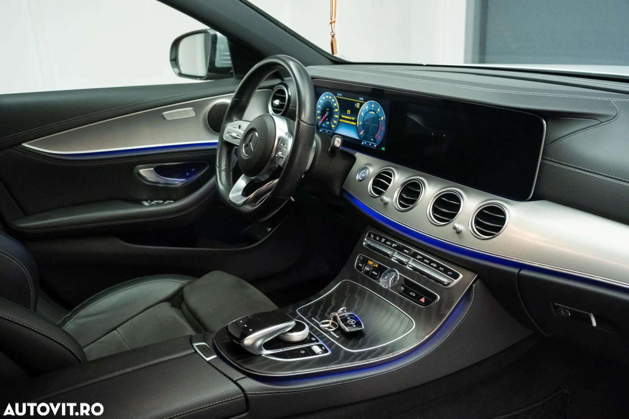 Mercedes-Benz E 200 9G-TRONIC AMG Line - 26