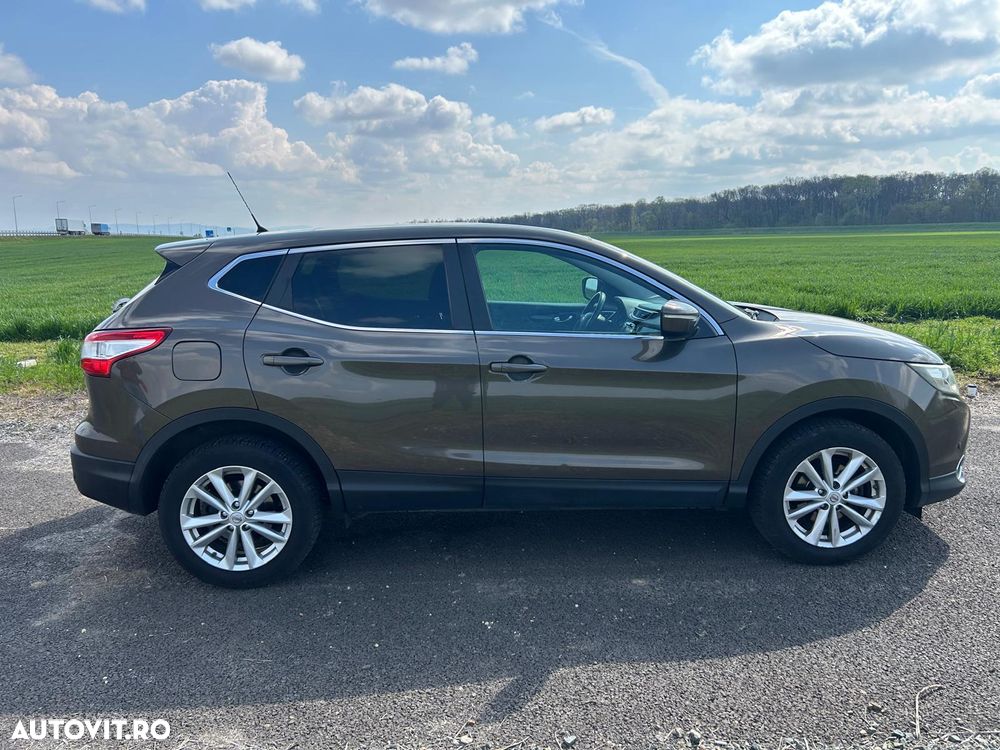 Nissan Qashqai 1.5 DCI TEKNA - 8
