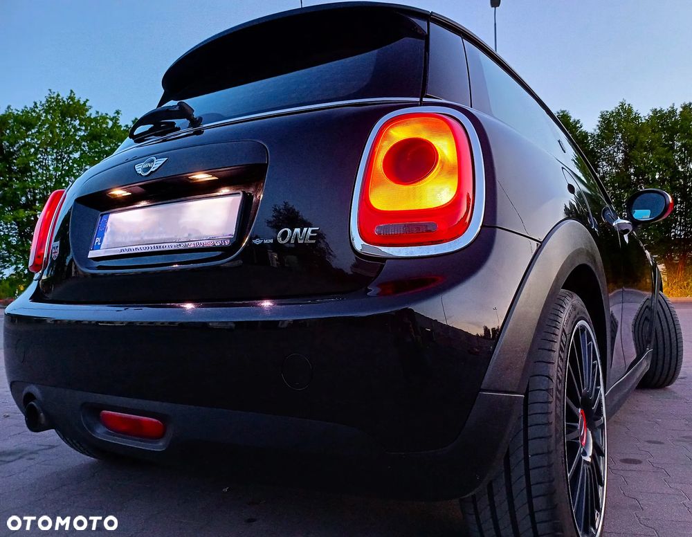 Mini One 2016 photo 2