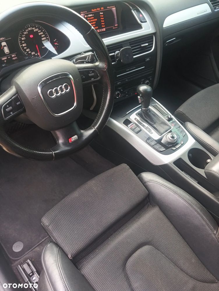 Audi A4 Avant 2.0 TFSI quattro S tronic S line Sportpaket - 14