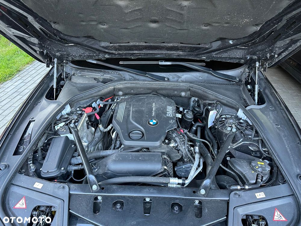BMW Seria 5 520d Efficient Dynamics Edition - 28