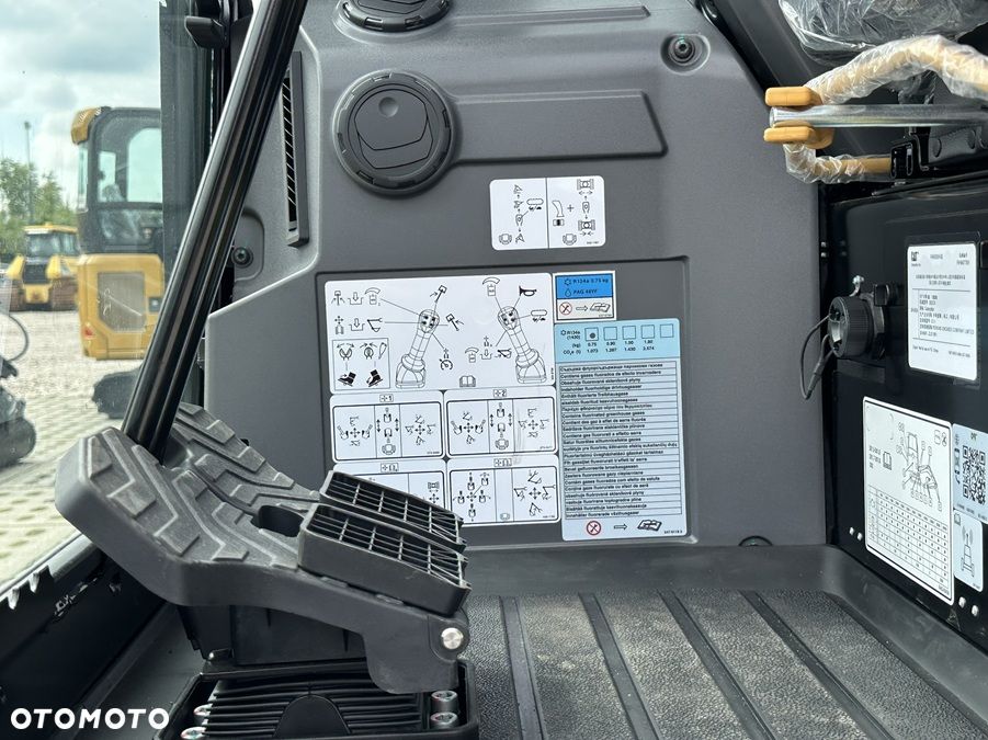Caterpillar 302 CR - 20