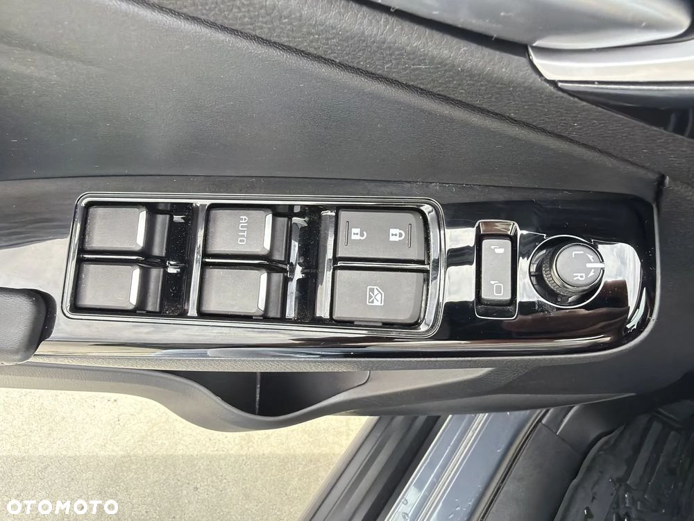 Isuzu D-Max 1.9 DC LSE - 23