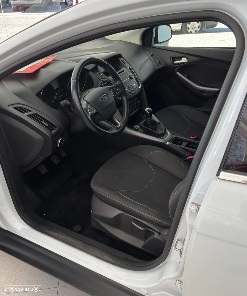 Ford Focus SW 1.0 SCTi Trend+ - 6