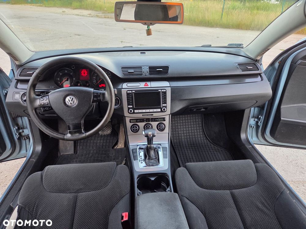 Volkswagen Passat 2.0 TDI DPF Comfortline DSG - 28