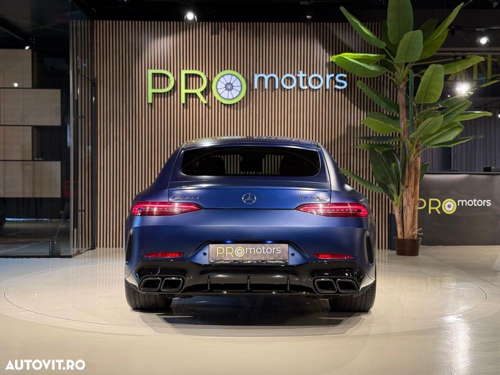 Mercedes-Benz AMG GT - 7