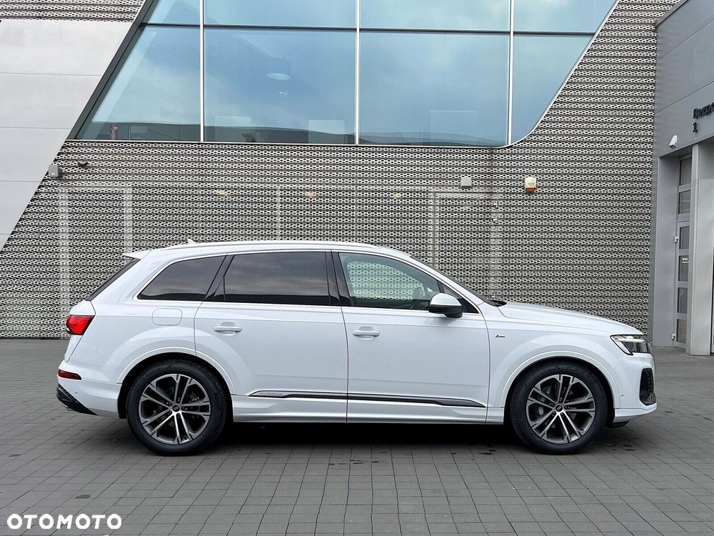 Audi Q7 - 25