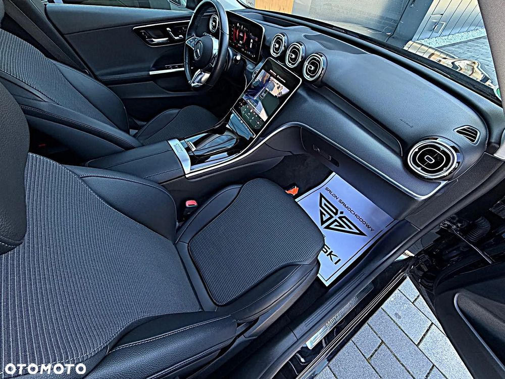 Mercedes-Benz Klasa C 220 d 9G-TRONIC 4Matic Avantgarde - 18