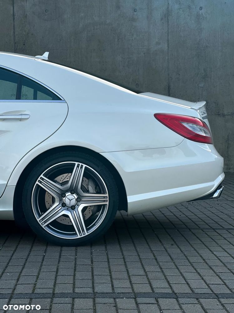 Mercedes-Benz CLS 63 AMG - 7